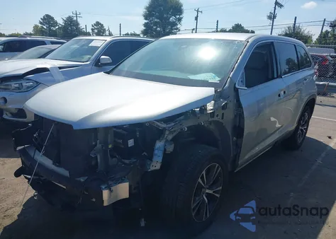 2019 Toyota Highlander Le из США, поврежденный, VIN 5TDZARFHXKS057151